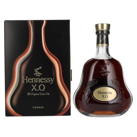 Hennessy XO Cognac 40% Vol. 0,7l in Giftbox | Buy cognac | 🌾 Whisky Ambassador | Online Shop